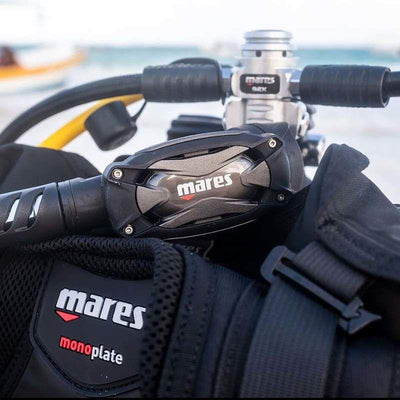 Mares Regulator SXS 62X Regulator Set (including Octopus) - The ScubaDiving Gear Store