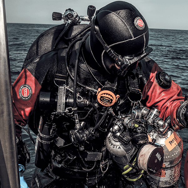 SANTI Enduro Drysuit - The ScubaDiving Gear Store